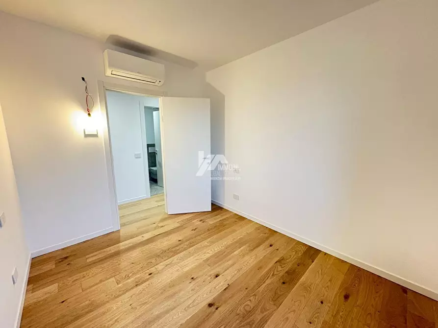 Immagine 13 di Trilocale in vendita  in Via Toscana 55 a Brescia