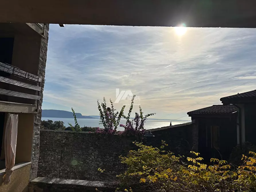 Immagine 3 di Trilocale in vendita  in via bezzuglio 3 a Toscolano-Maderno