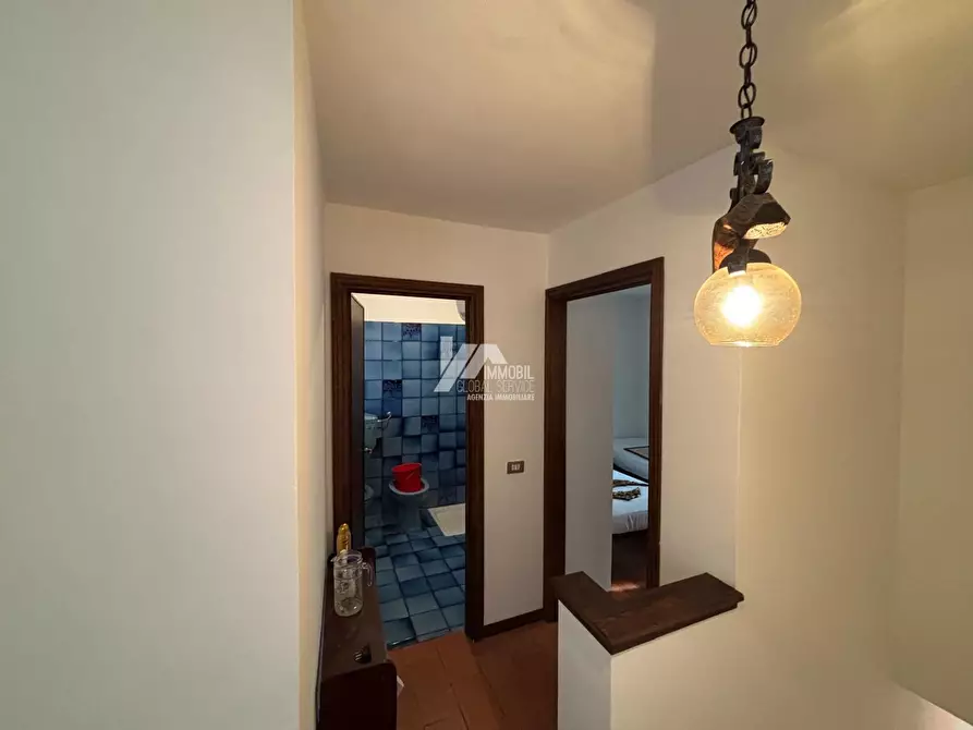 Immagine 19 di Trilocale in vendita  in via bezzuglio 3 a Toscolano-Maderno