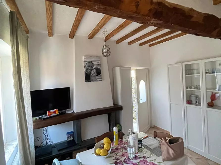 Immagine 4 di Casa semindipendente in vendita  a Stazzema