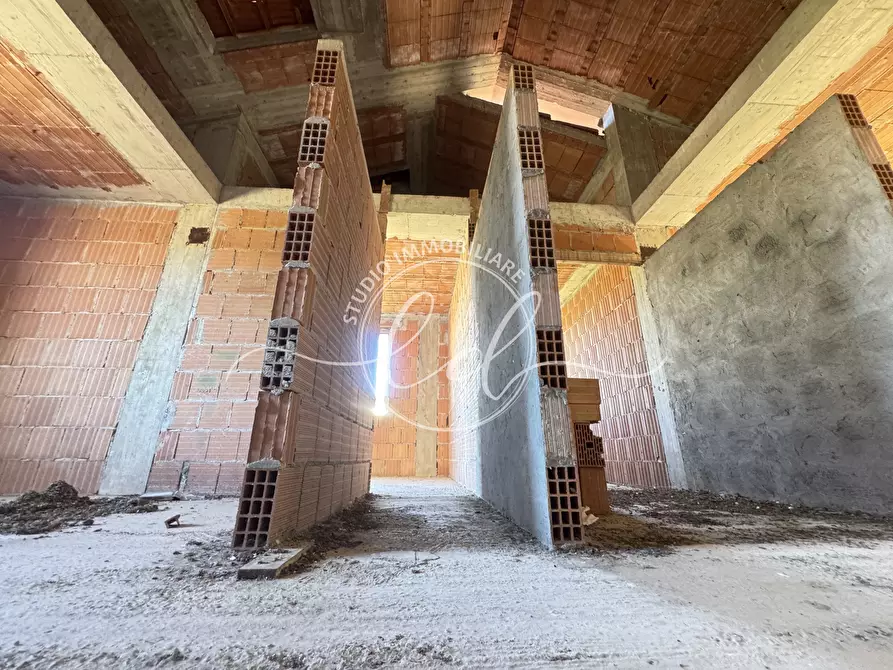 Immagine 19 di Porzione di casa in vendita  a Seravezza