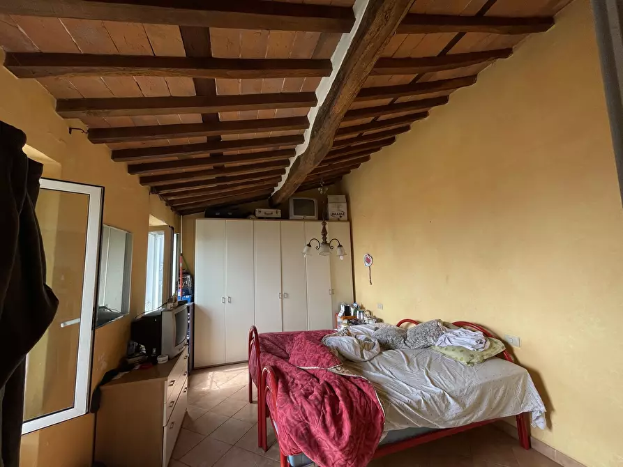 Immagine 13 di Casa indipendente in vendita  a Pietrasanta
