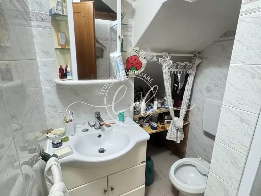 Immagine 37 di Villetta a schiera in vendita  a Seravezza