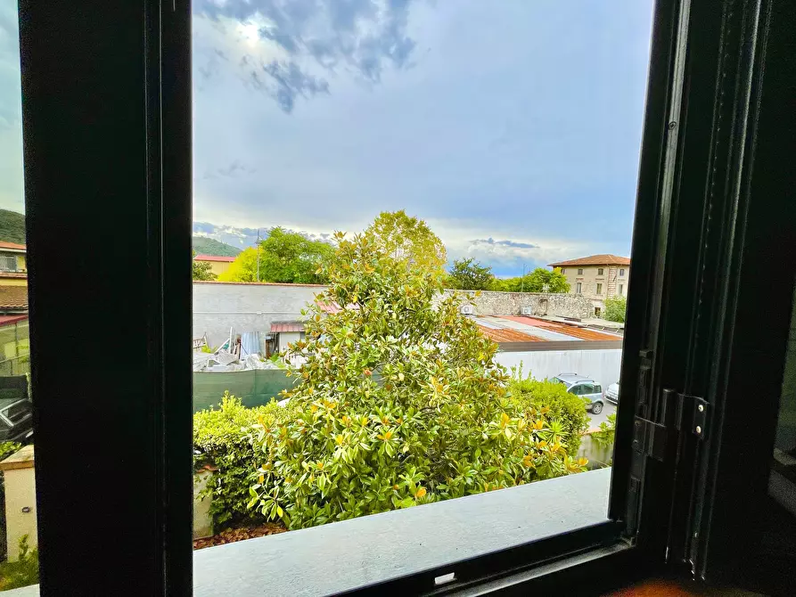 Immagine 11 di Porzione di casa in vendita  a Pietrasanta