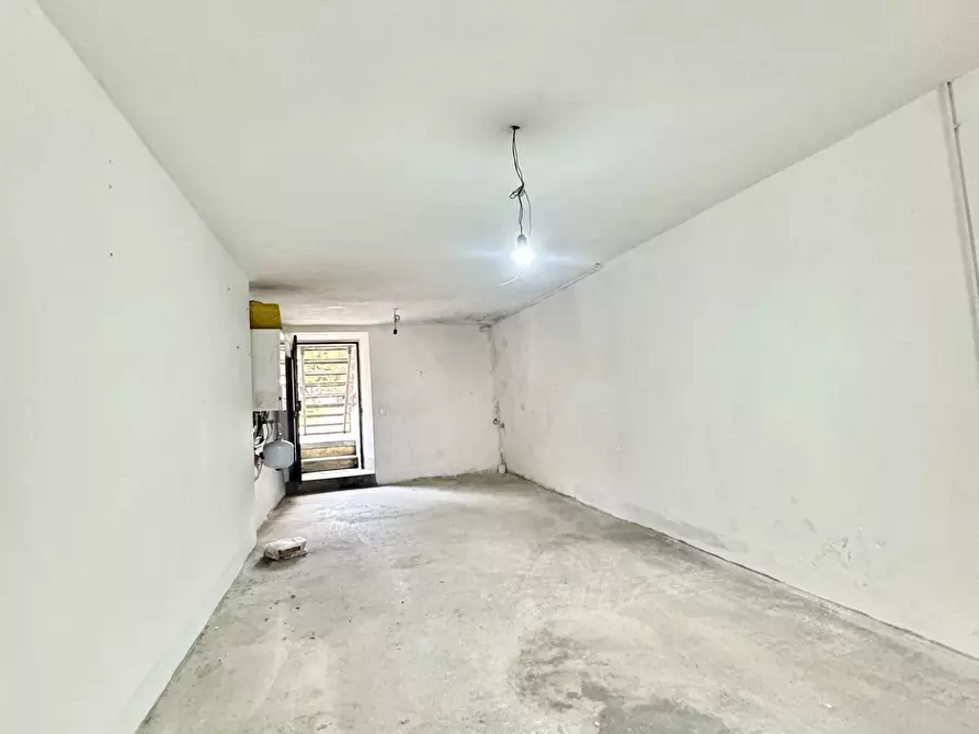 Immagine 19 di Terratetto in vendita  a Camaiore