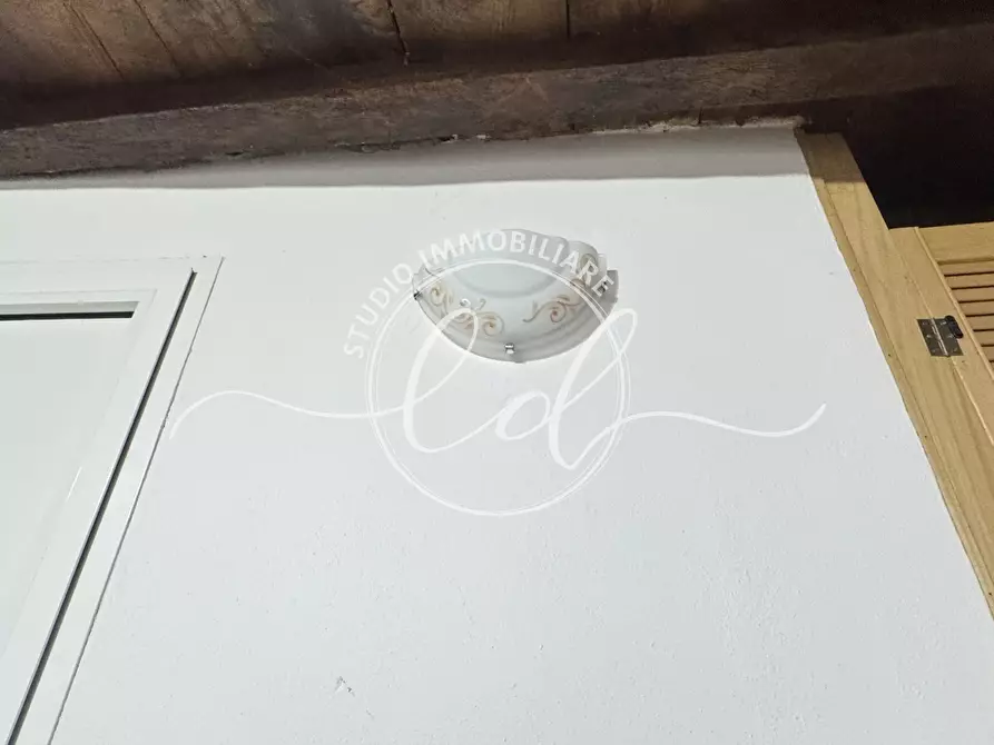 Immagine 37 di Quadrilocale in vendita  a Seravezza