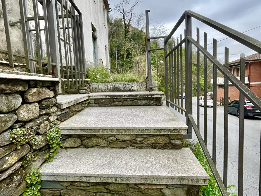 Immagine 4 di Casa indipendente in vendita  a Pietrasanta