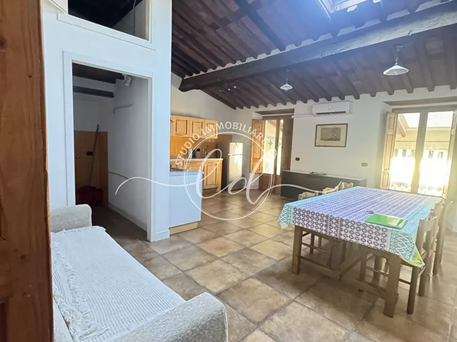 Immagine 6 di Quadrilocale in affitto  a Pietrasanta