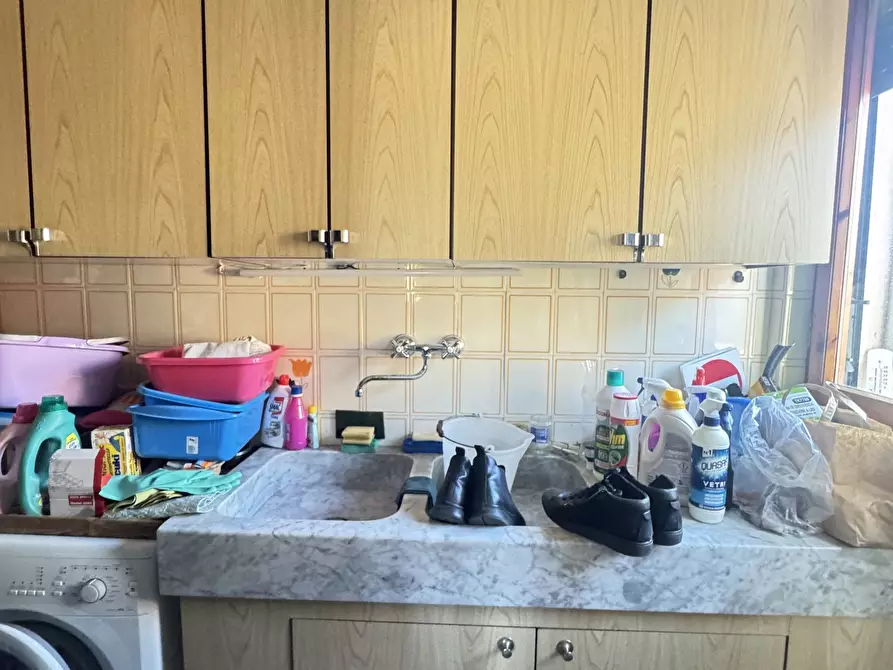 Immagine 9 di Quadrilocale in vendita  a Pietrasanta