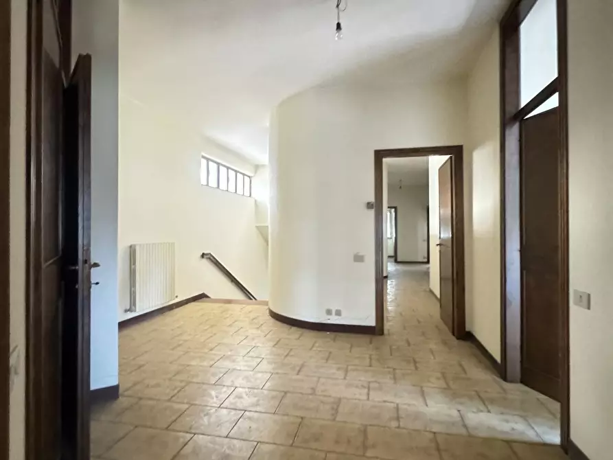 Immagine 26 di Porzione di casa in vendita  a Pietrasanta