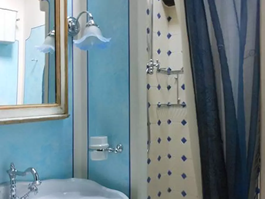 Immagine 4 di Quadrilocale in affitto  a Pietrasanta