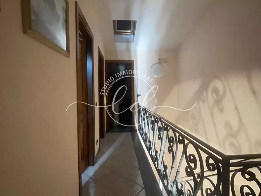 Immagine 23 di Porzione di casa in affitto  a Viareggio