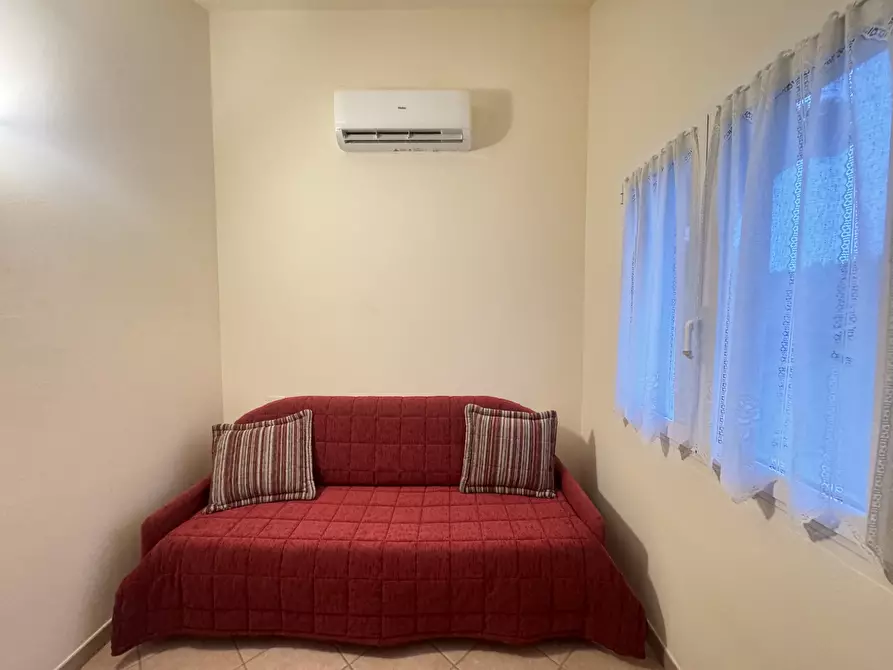 Immagine 48 di Casa indipendente in affitto  a Pietrasanta