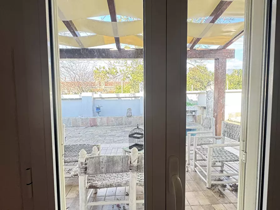 Immagine 46 di Villa in vendita  a Massa