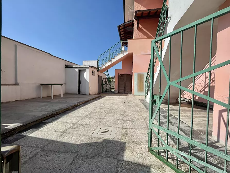Immagine 19 di Porzione di casa in vendita  a Pietrasanta