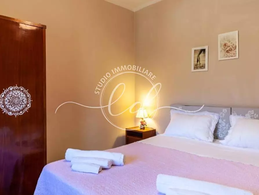 Immagine 13 di Terratetto in vendita  a Camaiore