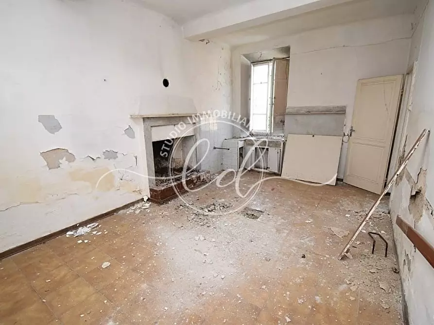 Immagine 8 di Casa indipendente in vendita  a Pietrasanta