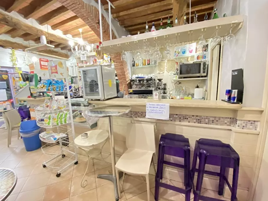 Immagine 3 di Bar / Ristorante in vendita  a Pietrasanta