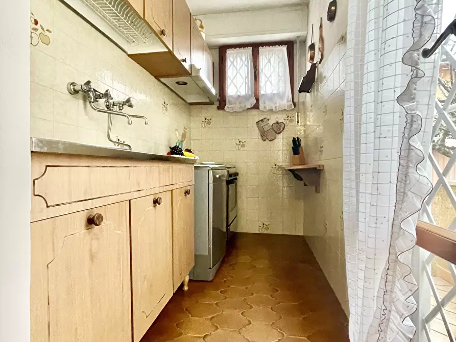 Immagine 6 di Casa indipendente in affitto  a Pietrasanta