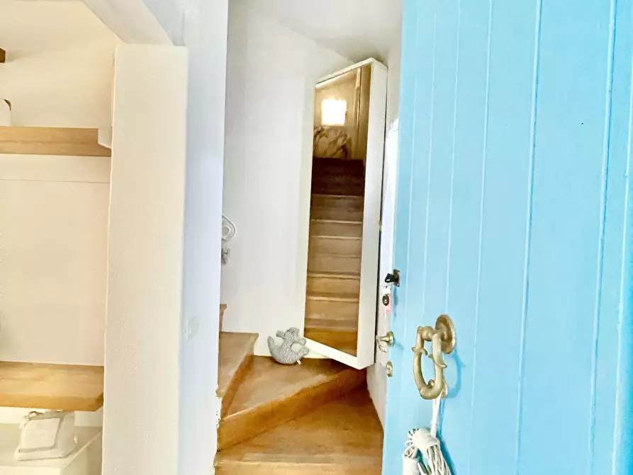 Immagine 4 di Villa in affitto  a Pietrasanta