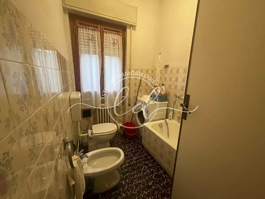 Immagine 32 di Casa indipendente in vendita  a Pietrasanta