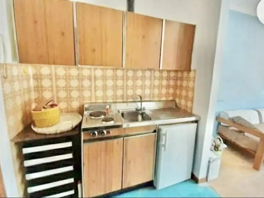 Immagine 7 di Monolocale in affitto  a Forte Dei Marmi