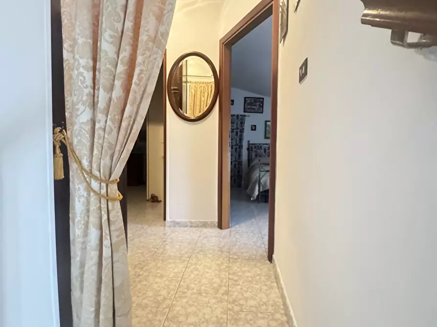 Immagine 31 di Quadrilocale in vendita  a Massa