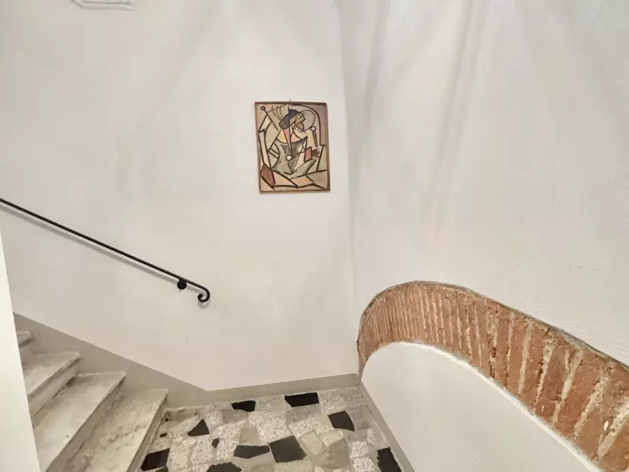 Immagine 41 di Appartamento in vendita  a Pietrasanta
