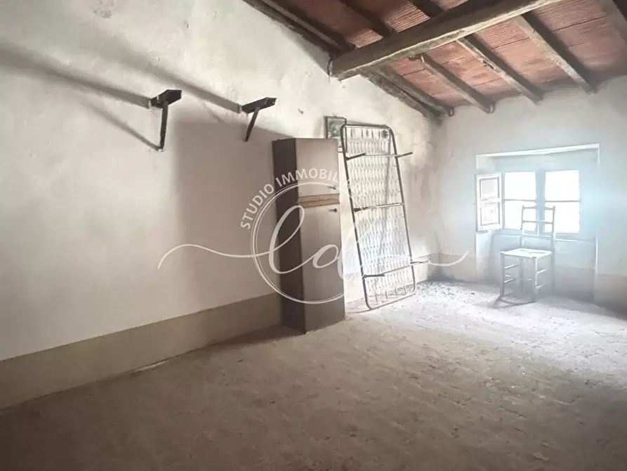 Immagine 55 di Porzione di casa in vendita  a Stazzema