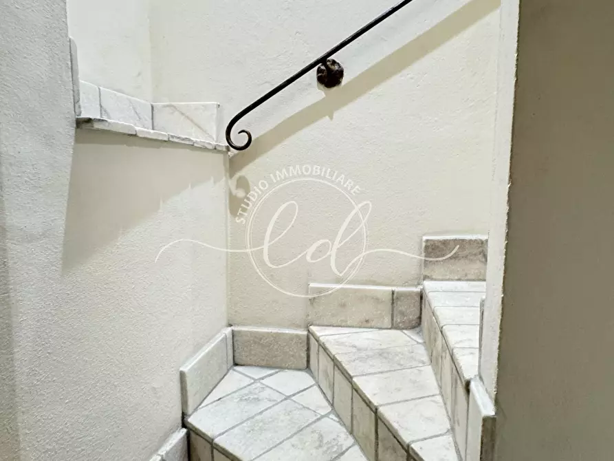 Immagine 16 di Appartamento in affitto  a Pietrasanta