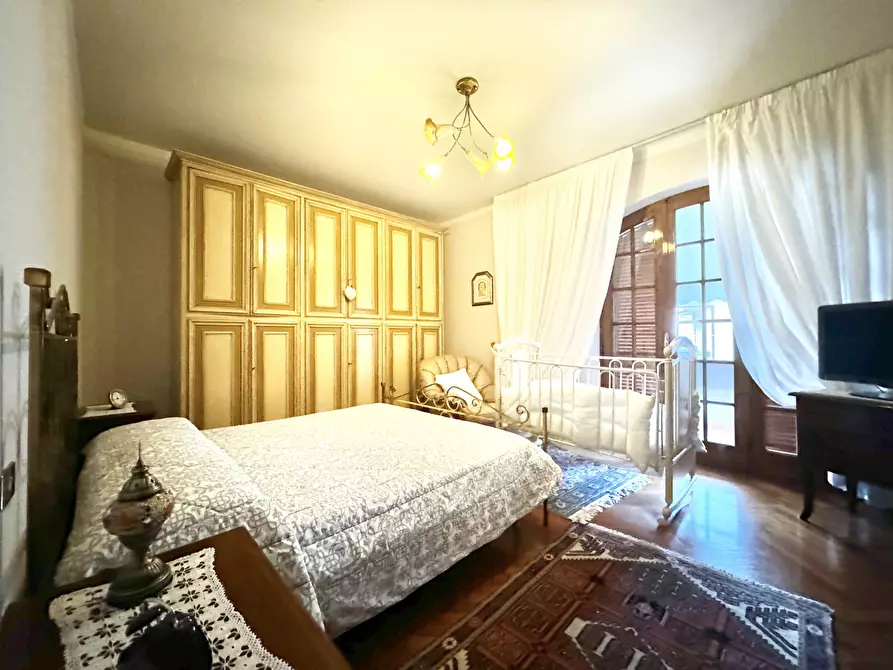 Immagine 41 di Villa in affitto  a Pietrasanta