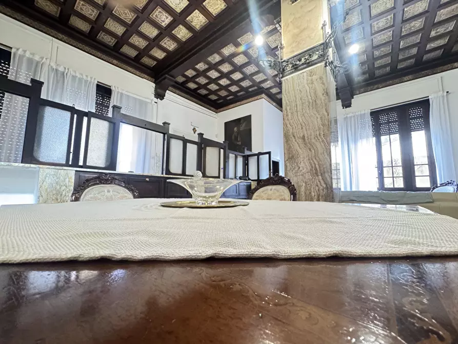 Immagine 37 di Rustico / casale in vendita  a Pietrasanta