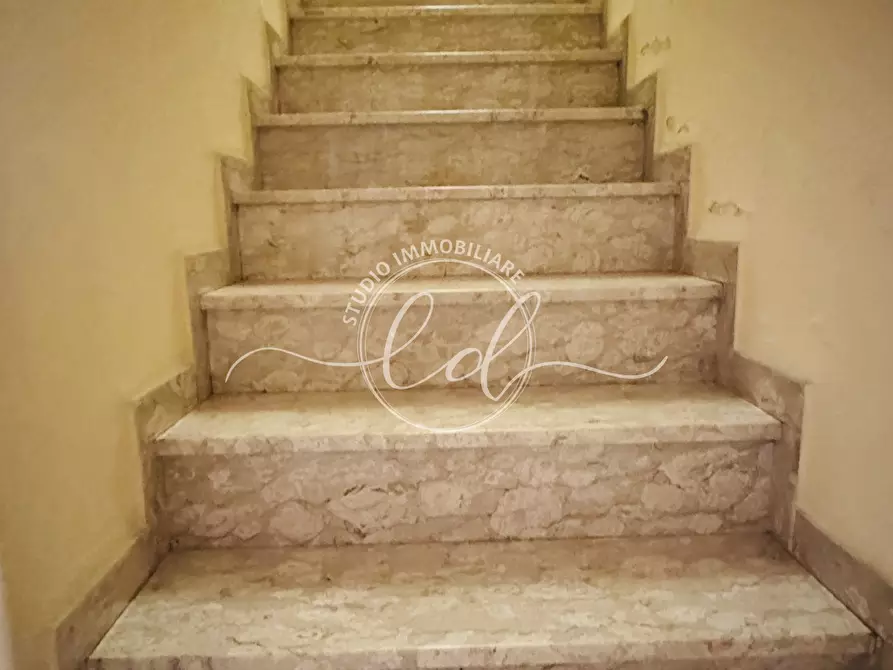 Immagine 41 di Terratetto in vendita  a Seravezza