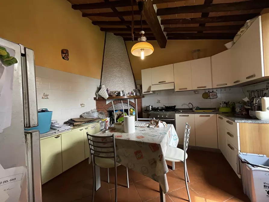 Immagine 11 di Casa indipendente in vendita  a Pietrasanta