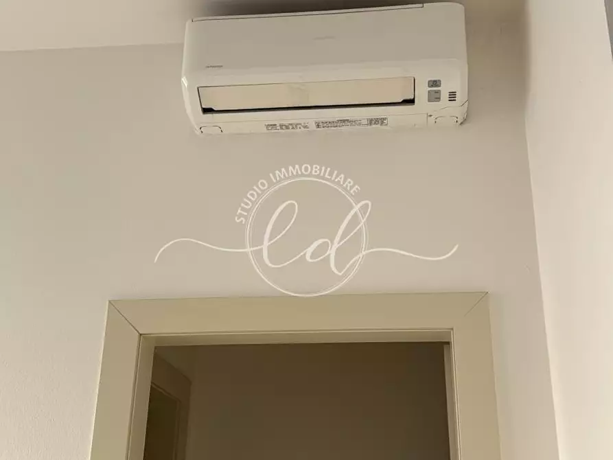 Immagine 4 di Capannone industriale in vendita  a Seravezza