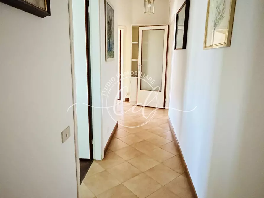 Immagine 65 di Casa indipendente in vendita  a Pietrasanta