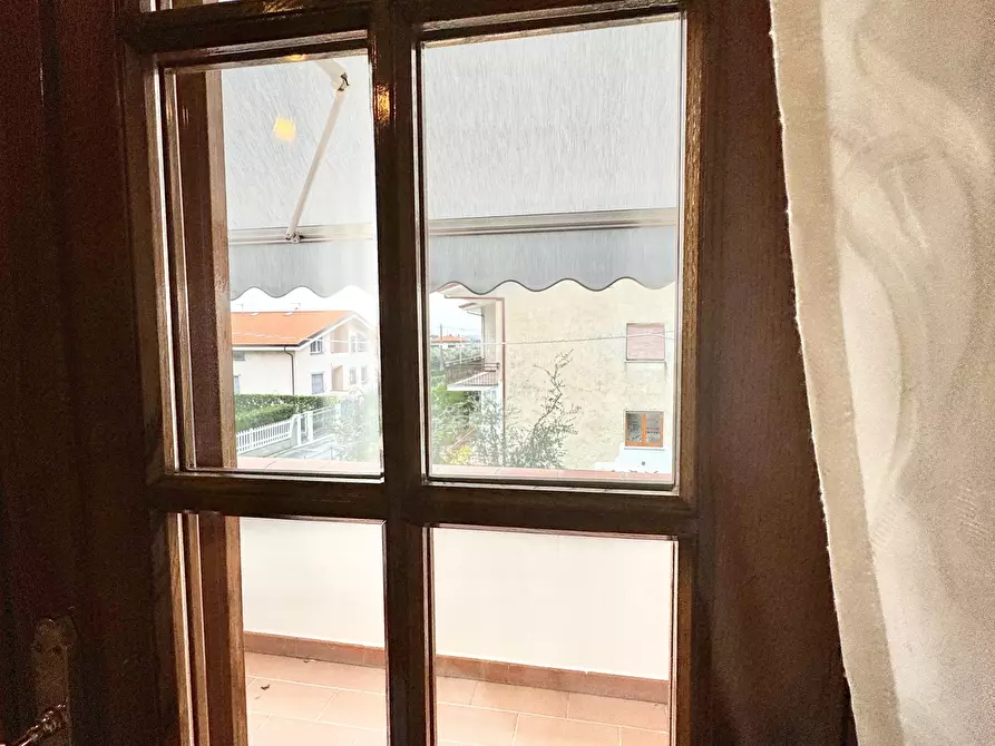 Immagine 43 di Villa in affitto  a Pietrasanta