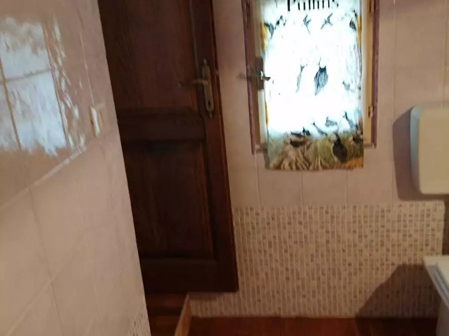 Immagine 36 di Porzione di casa in vendita  a Seravezza
