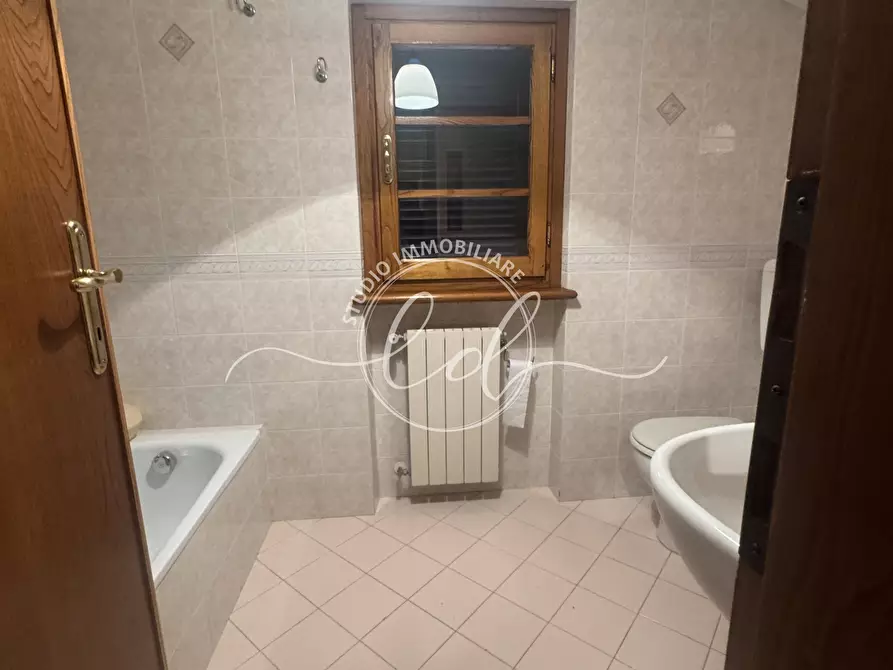 Immagine 53 di Casa indipendente in vendita  a Massarosa