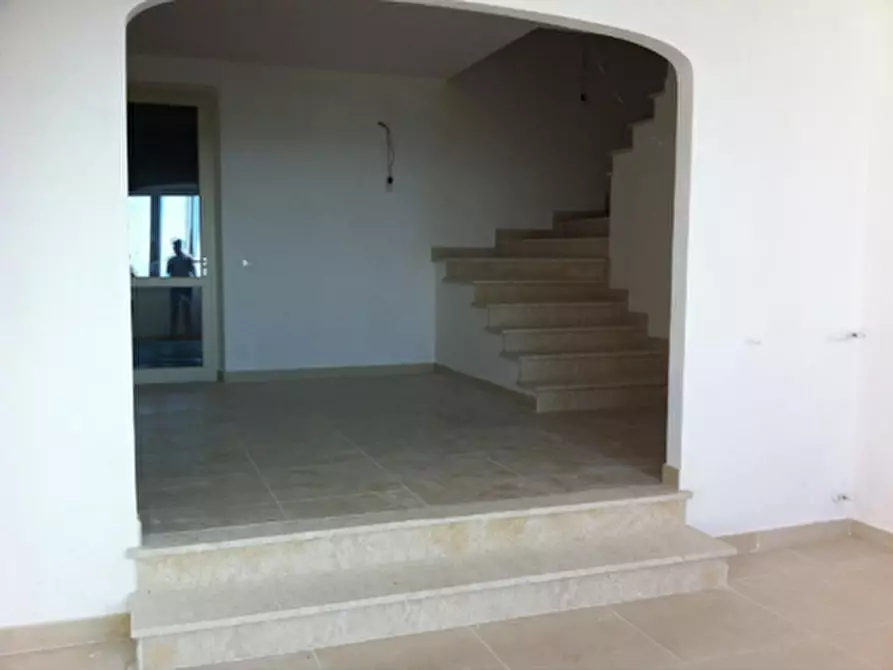 Immagine 9 di Villa in vendita  a Pietrasanta