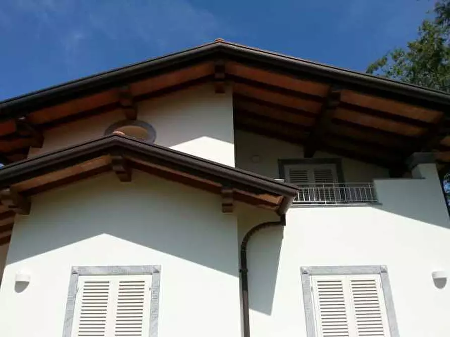 Immagine 25 di Villa in vendita  a Pietrasanta
