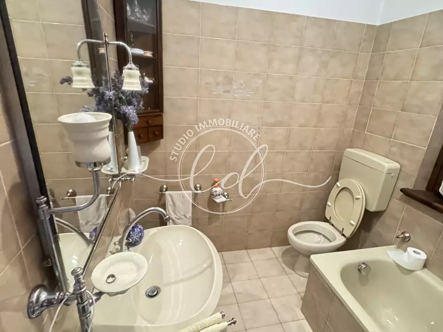 Immagine 32 di Villetta a schiera in vendita  a Seravezza