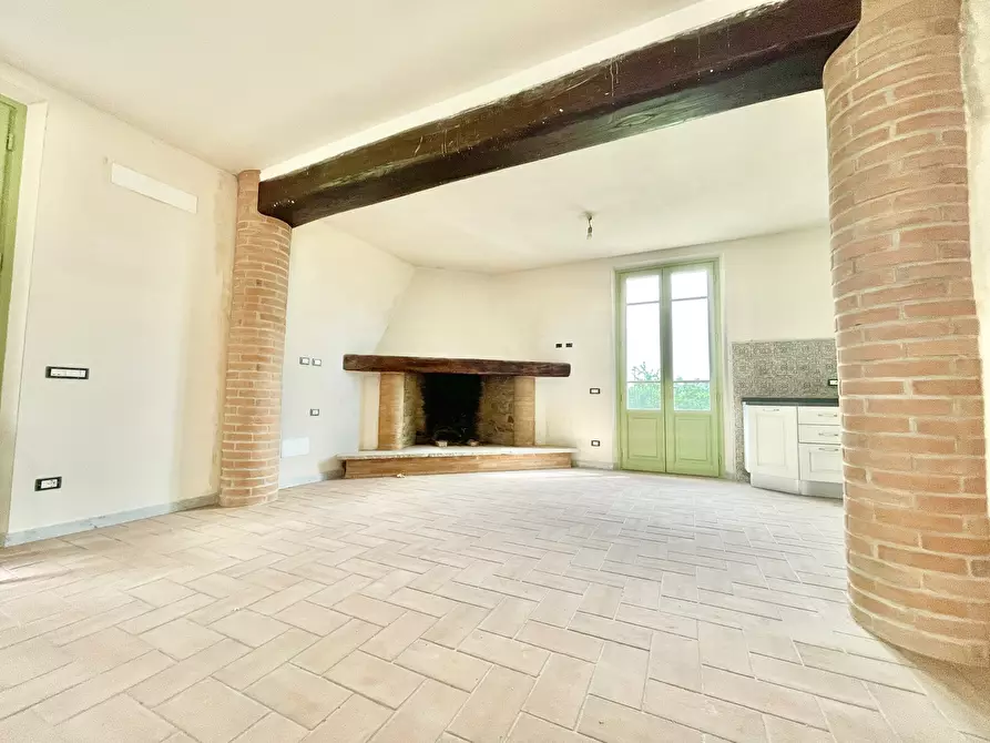 Immagine 12 di Casa indipendente in vendita  a Pietrasanta