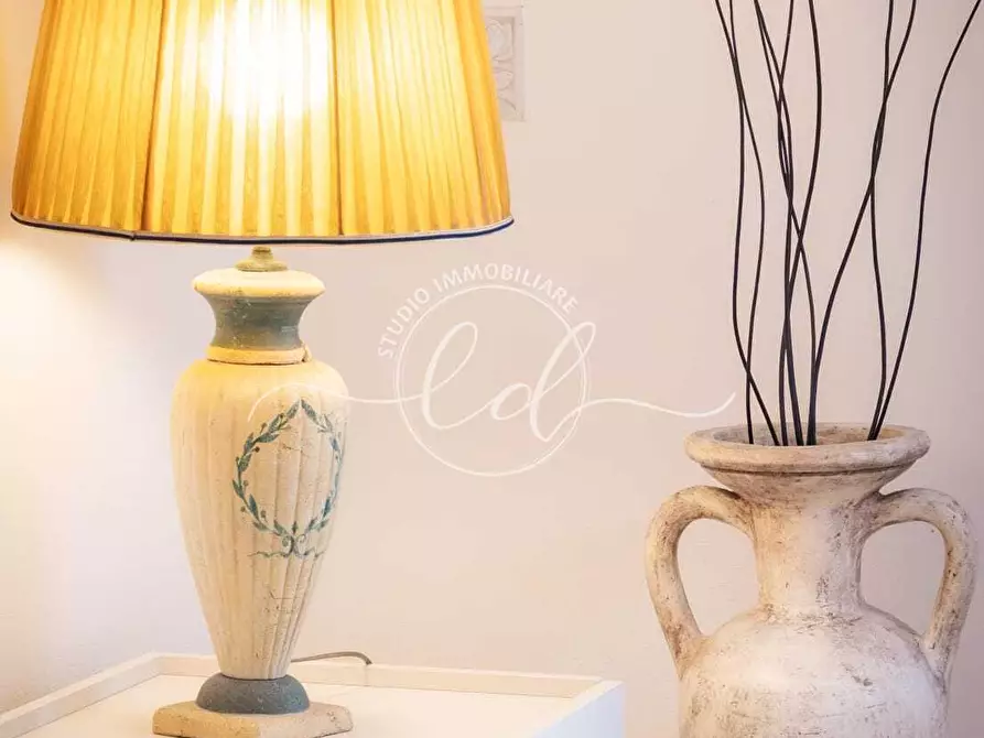 Immagine 17 di Appartamento in vendita  a Pietrasanta