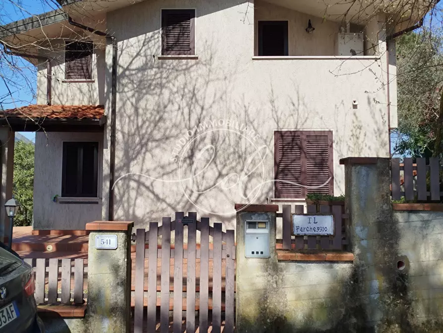 Immagine 6 di Casa indipendente in vendita  a Massarosa