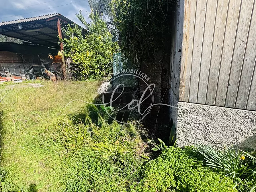 Immagine 6 di Porzione di casa in vendita  a Seravezza