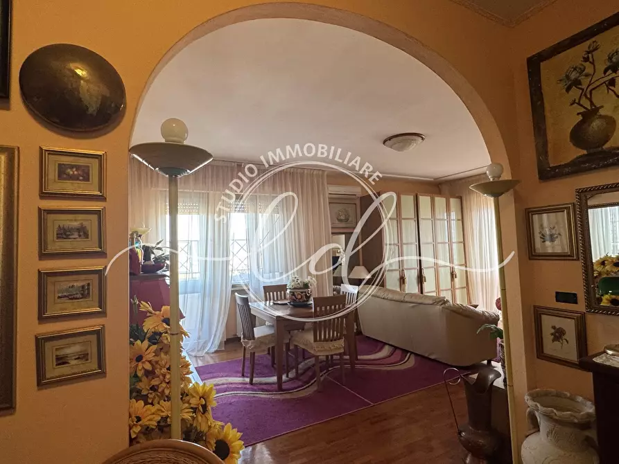 Immagine 6 di Quadrilocale in vendita  a Seravezza