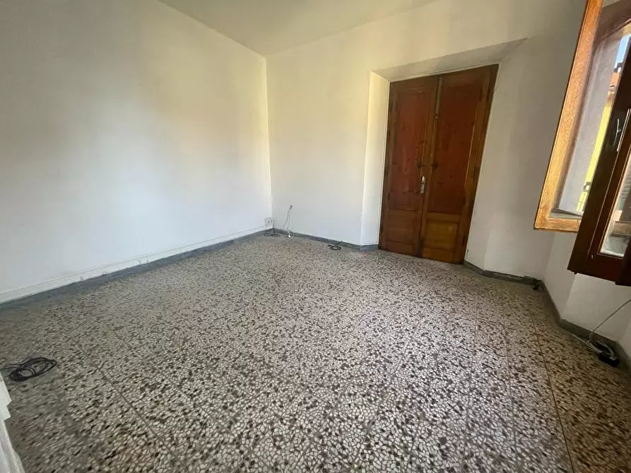 Immagine 30 di Casa indipendente in vendita  a Montignoso