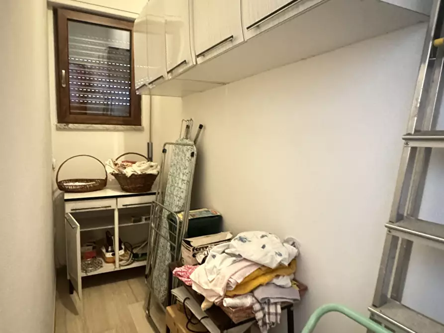 Immagine 52 di Quadrilocale in affitto  a Pietrasanta