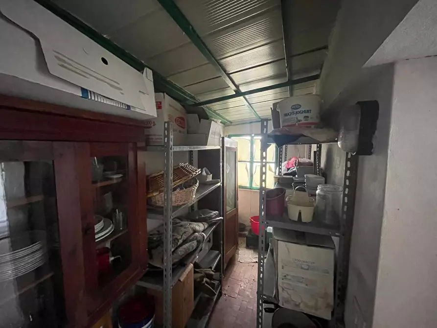 Immagine 58 di Porzione di casa in vendita  a Pietrasanta